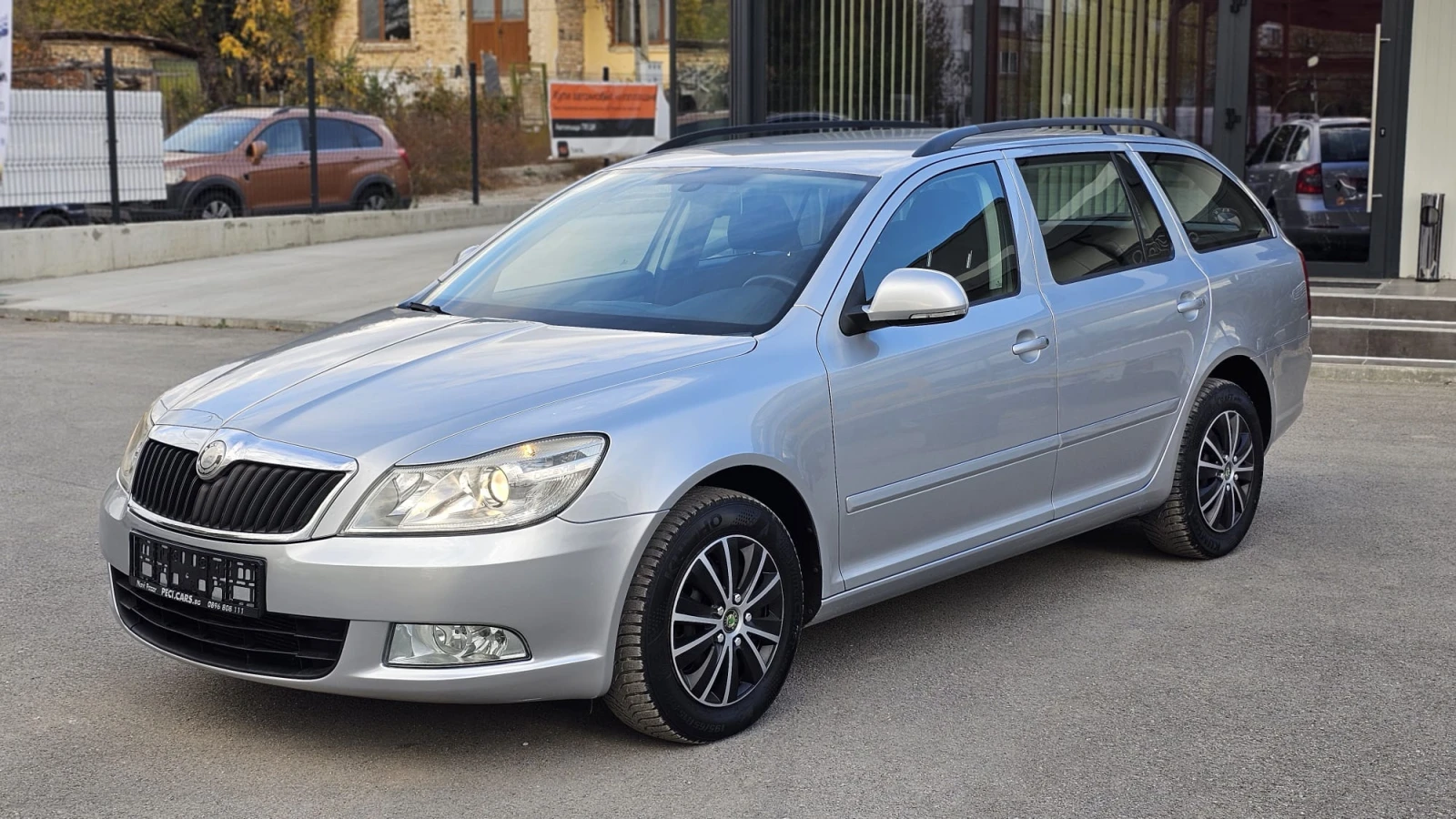 Skoda Octavia 1.6TDi 4x4 6SP IT-СЕРВИЗНА ИСТ.-ТОП СЪСТ.-ЛИЗИНГ - изображение 3