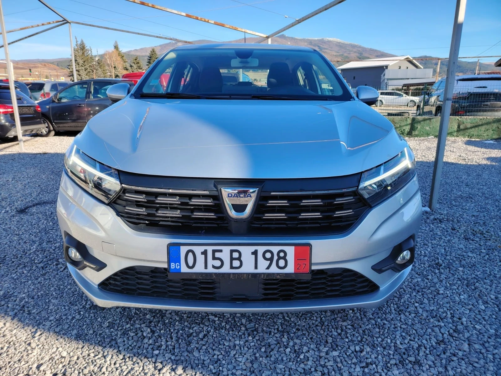 Dacia Sandero 1, 0-68к.с 31500км.Нова!! - изображение 6