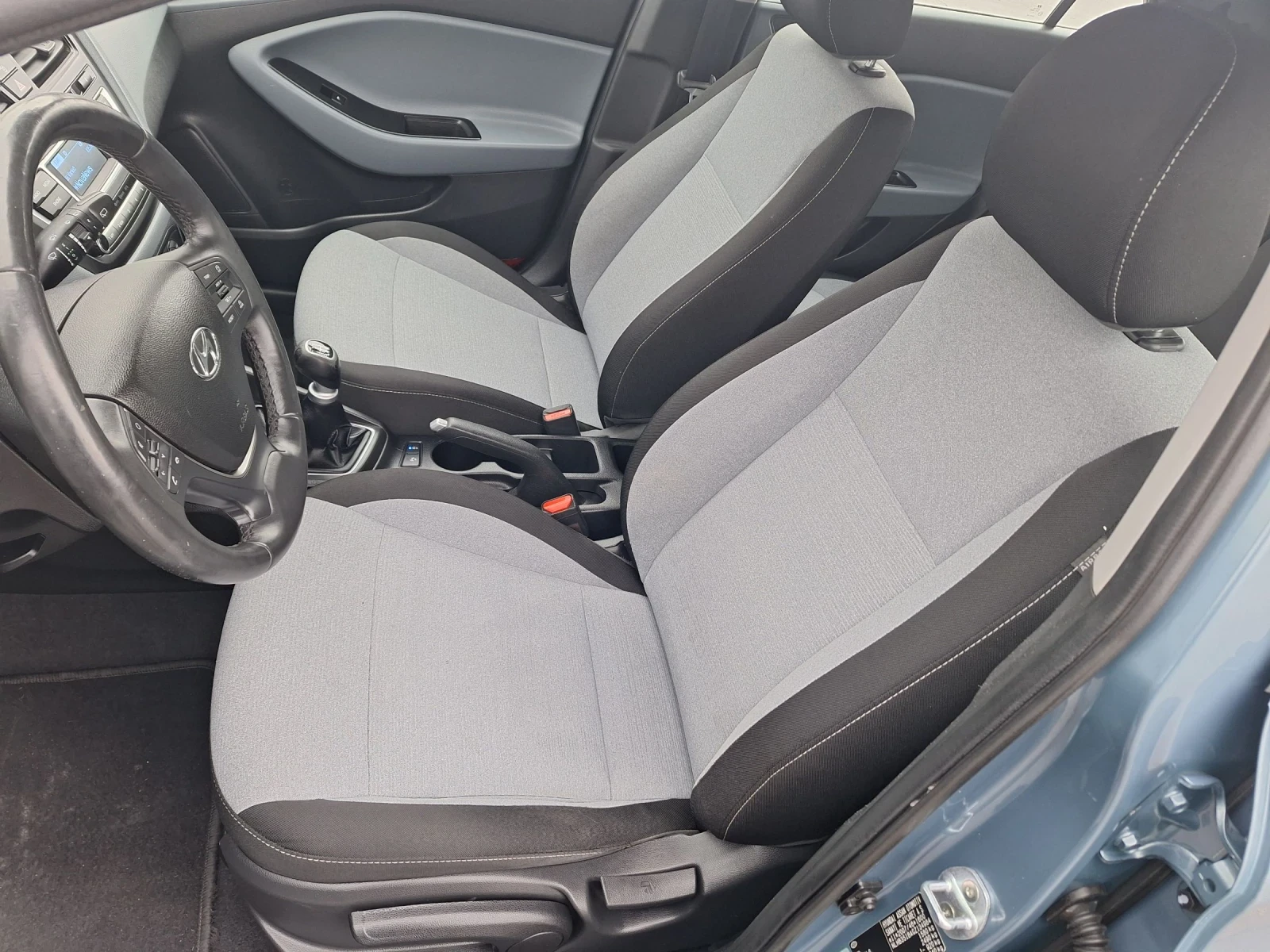 Hyundai I20 1.2 i 84ks EU6  - изображение 9
