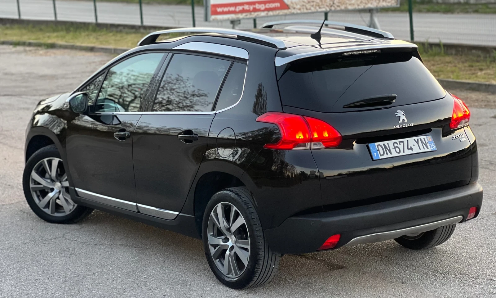 Peugeot 2008 1.6 HDI LED NAVI - изображение 5