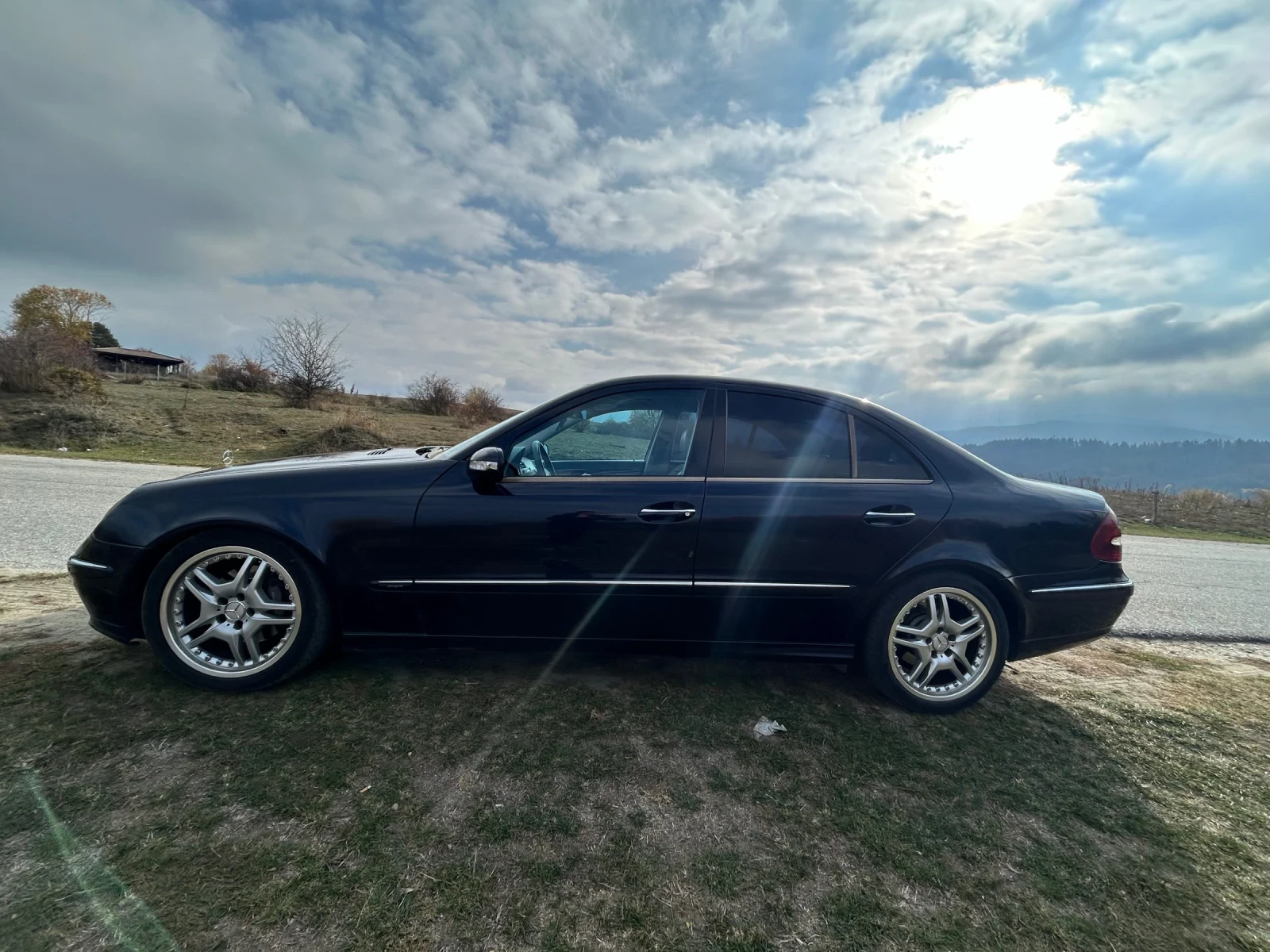 Mercedes-Benz E 270  - изображение 2