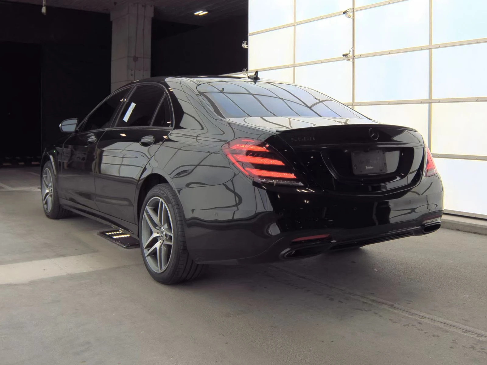 Mercedes-Benz S 450 AMG* BLACK OPTIC* 360* DISTRONIK* МАСАЖ* ОБДУХ* BU - изображение 8