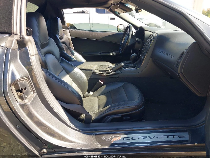 Chevrolet Corvette 1LT | Mobile.bg   9