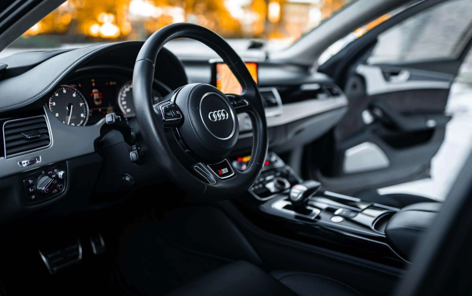 Audi S8 4.0 TFSI Quattro  - изображение 7