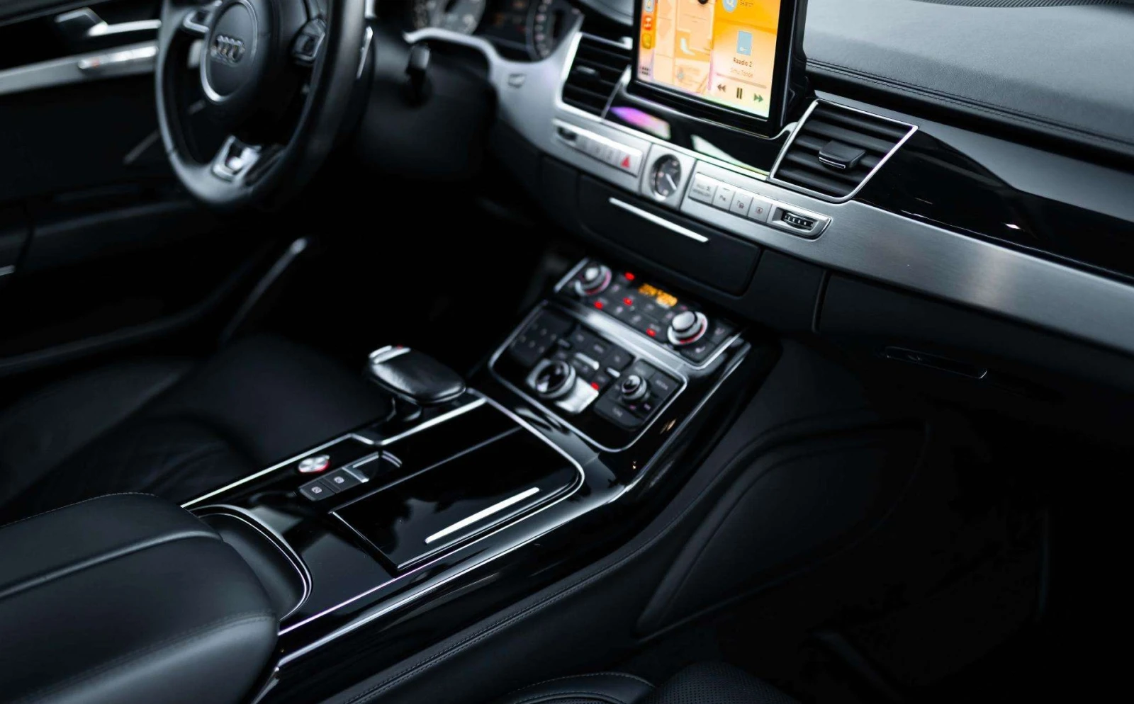 Audi S8 4.0 TFSI Quattro  - изображение 10