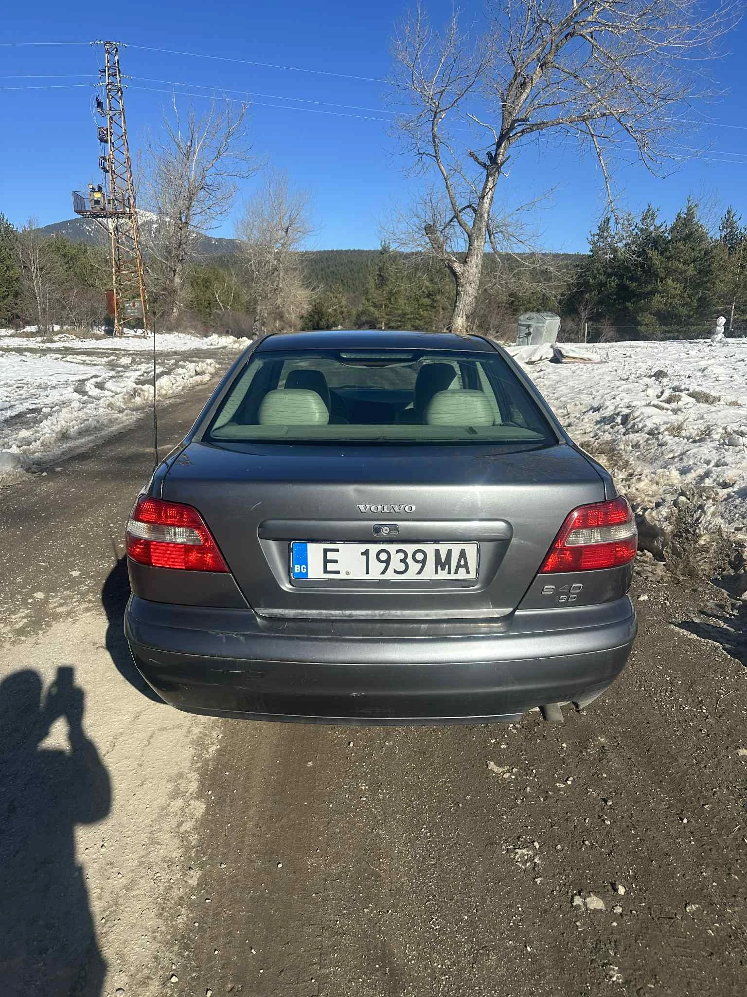 Volvo S40  - изображение 2