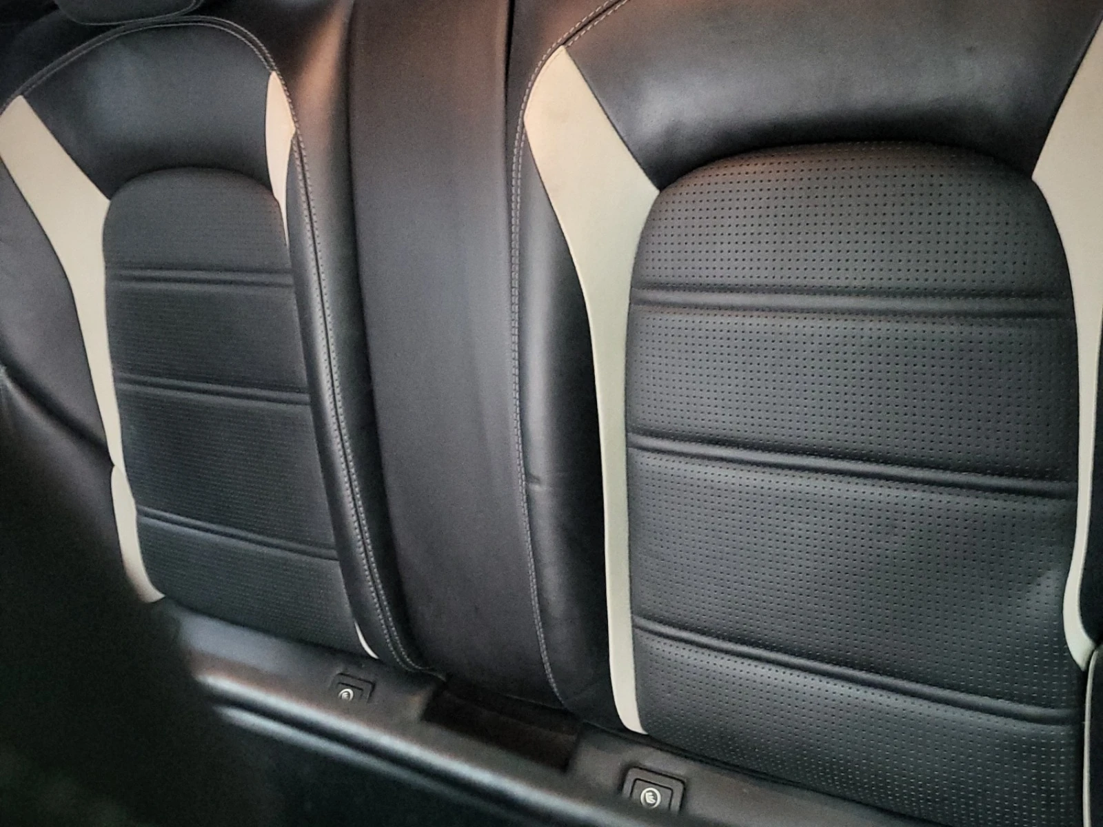 Mercedes-Benz C 63 AMG ��� ��������� * * 360 ������ * * �������� �������  | Mobile.bg � ����������� 15