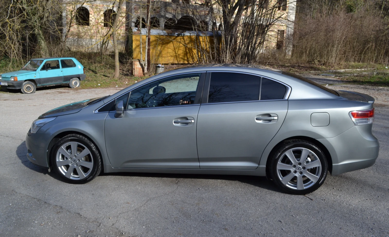 Toyota Avensis 1.8 147, снимка 7 - Автомобили и джипове - 53818563