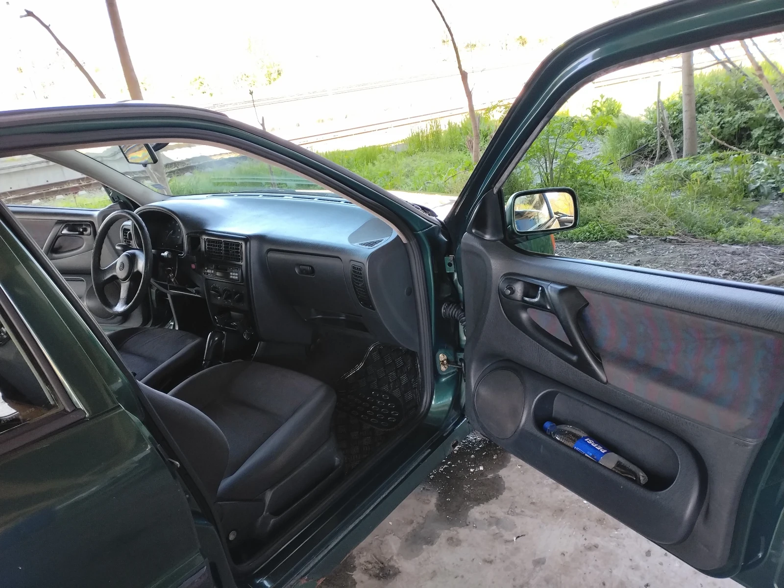 VW Polo, снимка 13 - Автомобили и джипове - 54314926