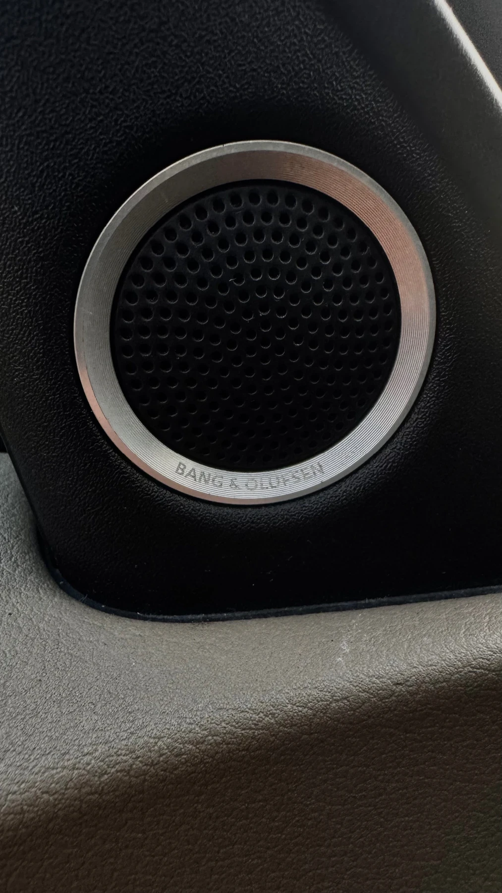 Audi A4 B8 3.0TDI 239к.с./Quattro/S-line/автомат/CarPlay/, снимка 17 - Автомобили и джипове - 54445080