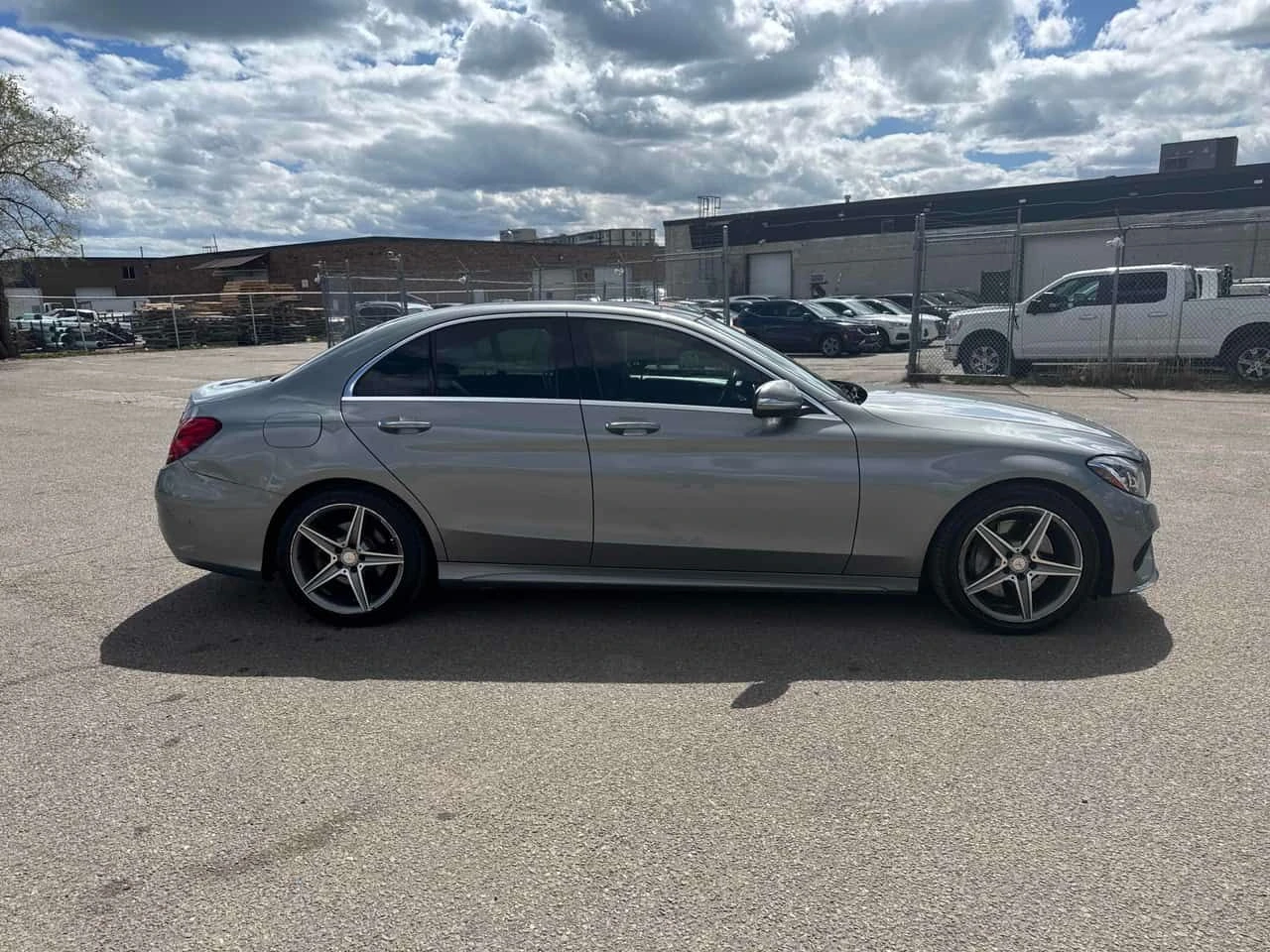 Mercedes-Benz C 400 4MATIC * BURMASTER* ПАНОРАМА* ПОДГРЕВИ* ДВА КЛЮЧА*, снимка 4 - Автомобили и джипове - 54529433