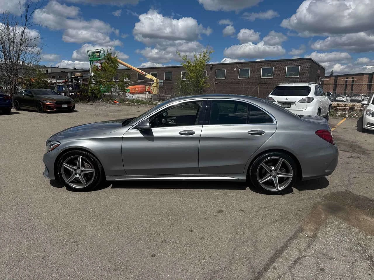 Mercedes-Benz C 400 4MATIC * BURMASTER* ПАНОРАМА* ПОДГРЕВИ* ДВА КЛЮЧА*, снимка 3 - Автомобили и джипове - 54529433