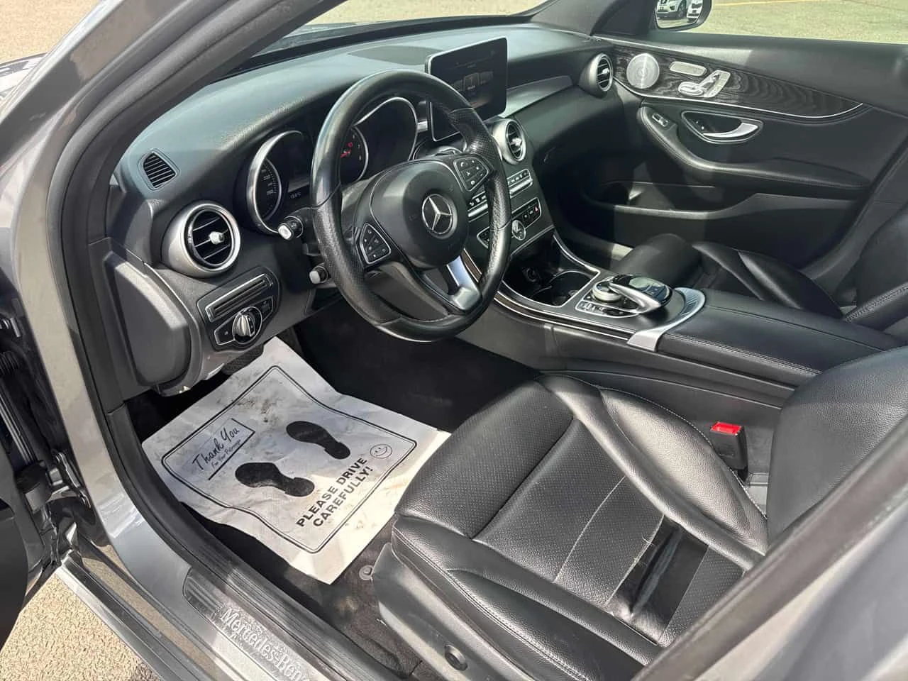 Mercedes-Benz C 400 4MATIC * BURMASTER* ПАНОРАМА* ПОДГРЕВИ* ДВА КЛЮЧА*, снимка 7 - Автомобили и джипове - 54529433
