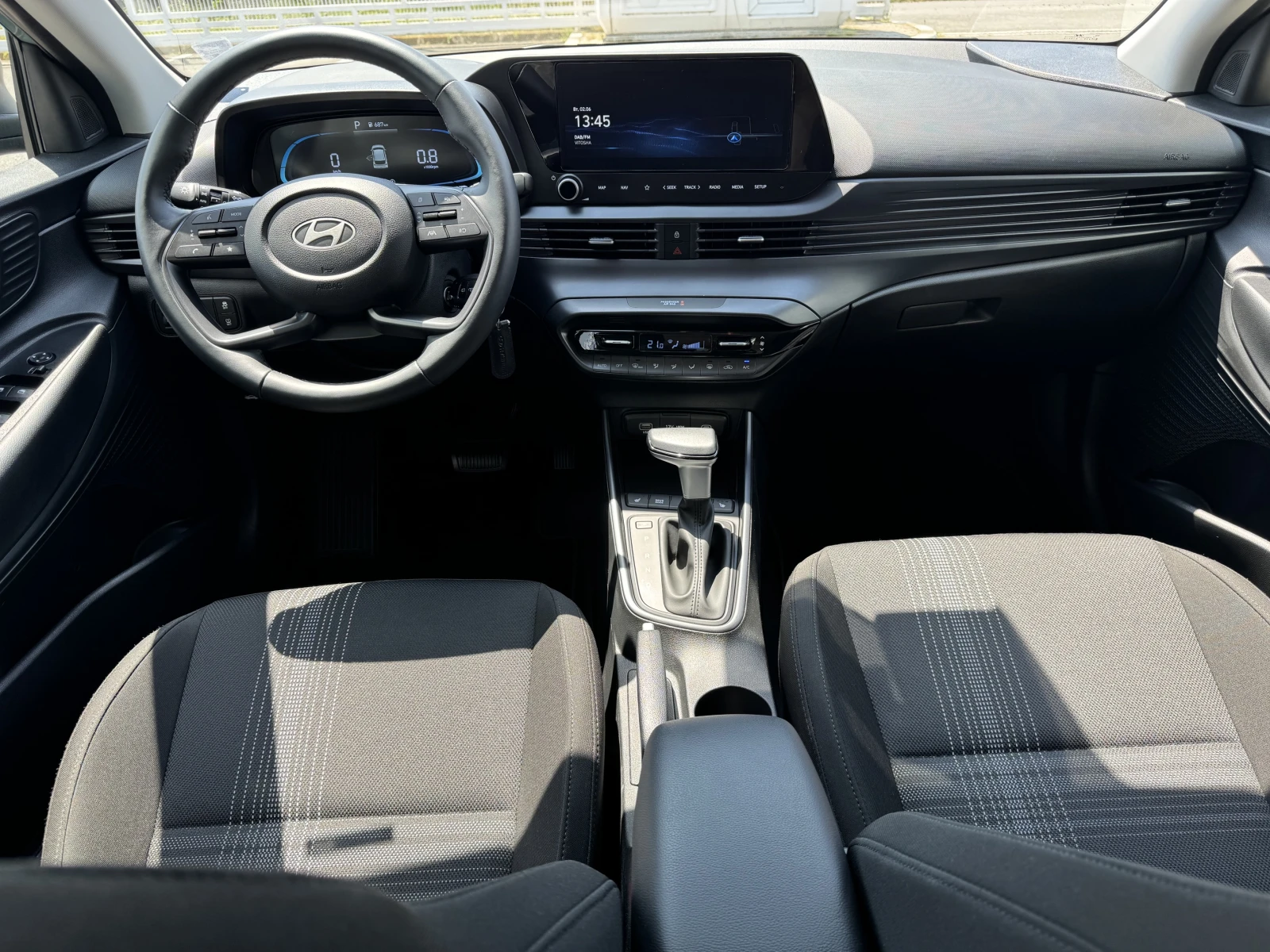 Hyundai I20 Comfort Plus, снимка 11 - Автомобили и джипове - 54752024