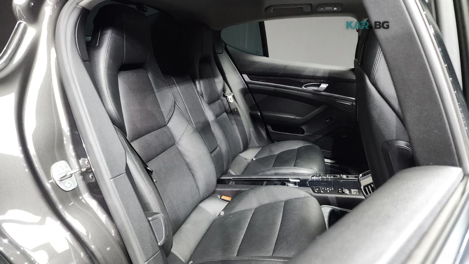 Porsche Panamera DIESEL* КОЖА* ПОДГРЕВ* ОБДУХВАНЕ* ПАНОРАМА, снимка 12 - Автомобили и джипове - 55213216