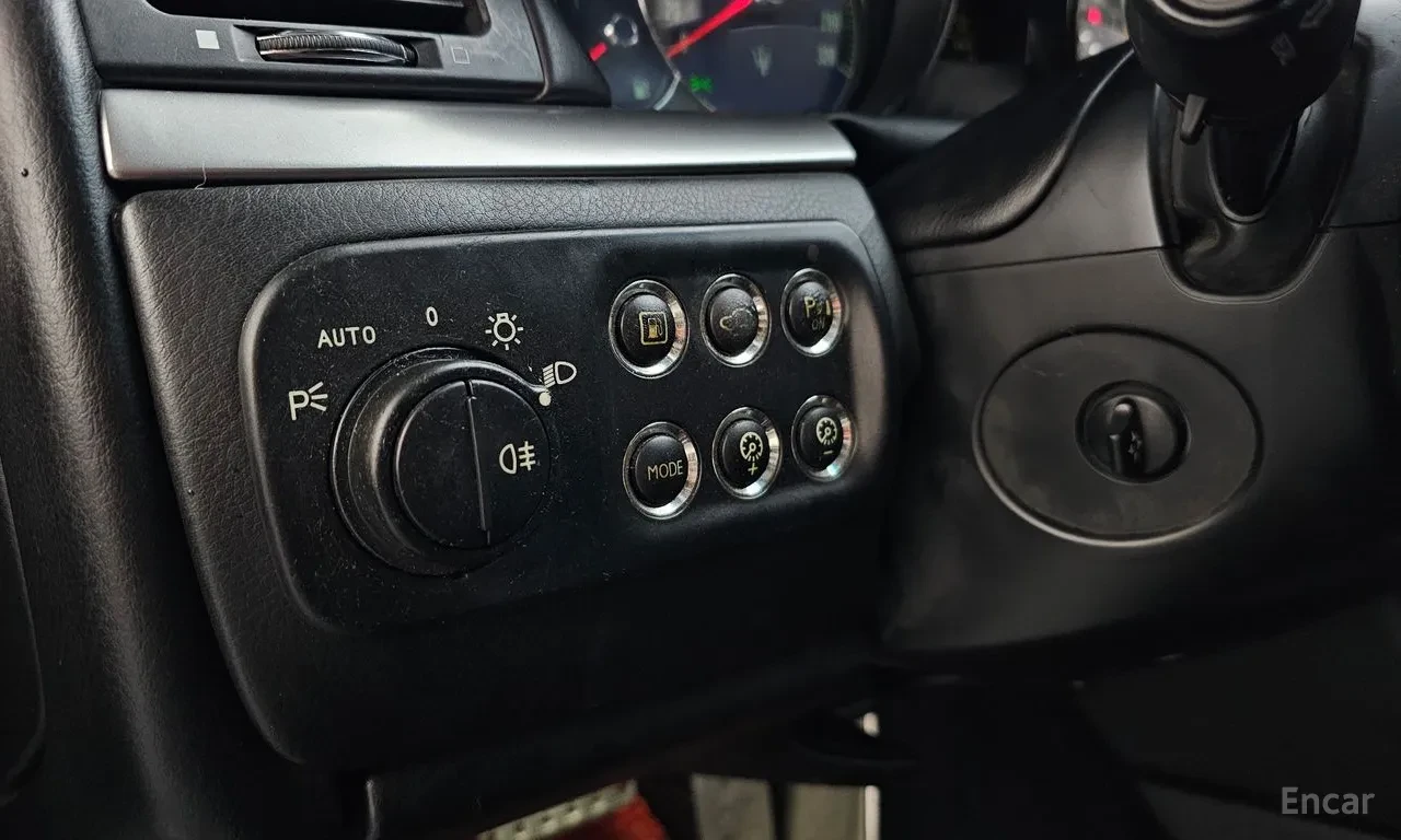 Maserati GranTurismo 4.7 V8, снимка 16 - Автомобили и джипове - 55238589
