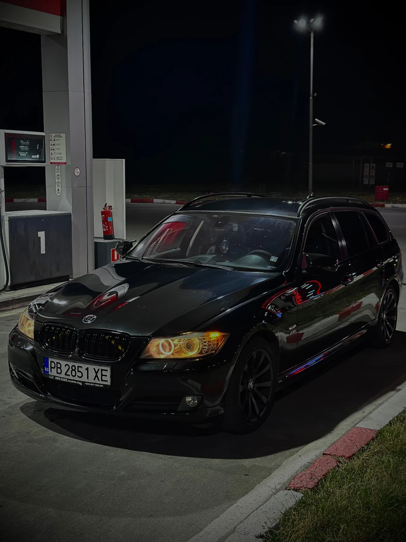 BMW 320, снимка 2 - Автомобили и джипове - 55255185