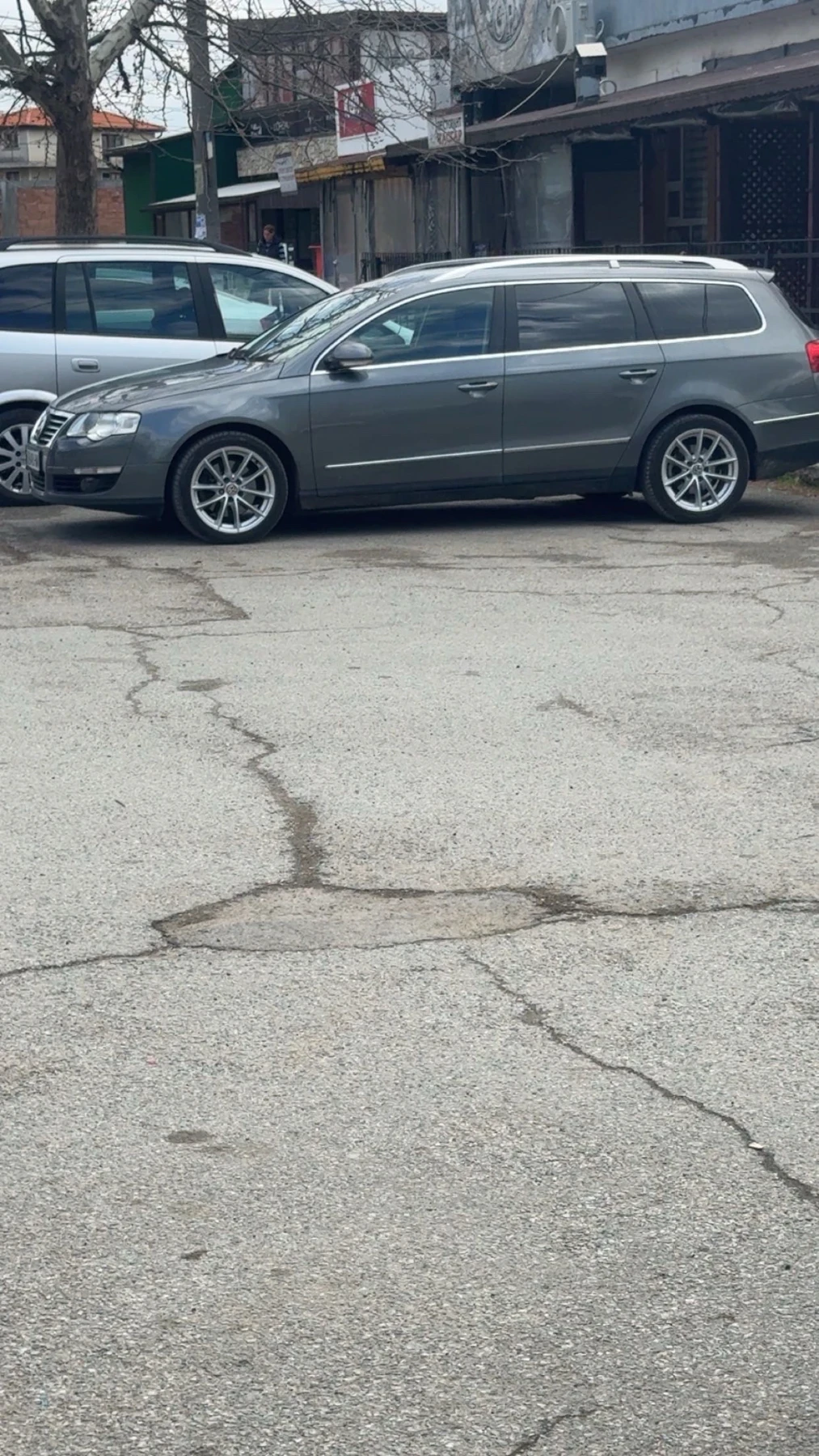 VW Passat, снимка 2 - Автомобили и джипове - 55365398