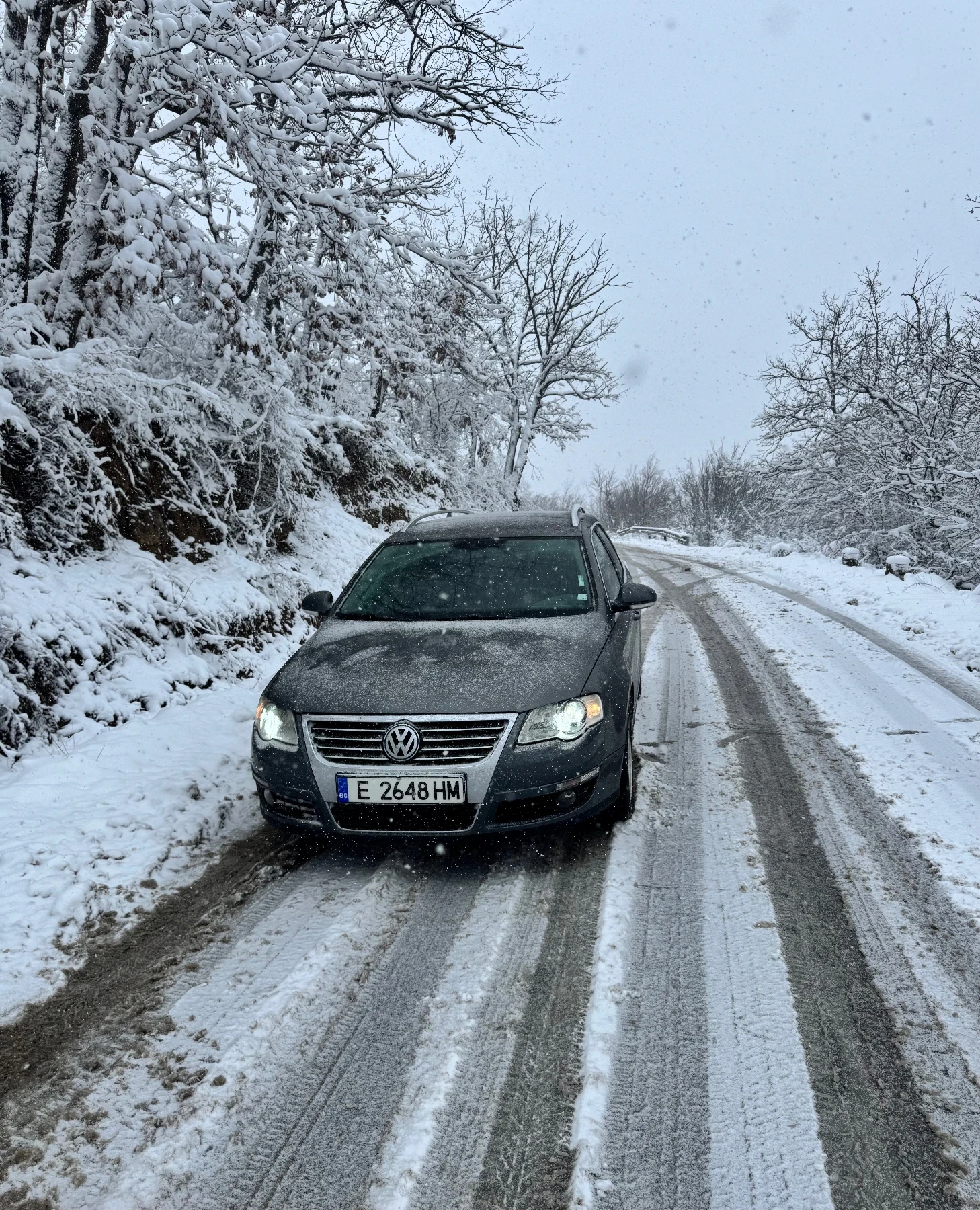 VW Passat, снимка 10 - Автомобили и джипове - 55365398