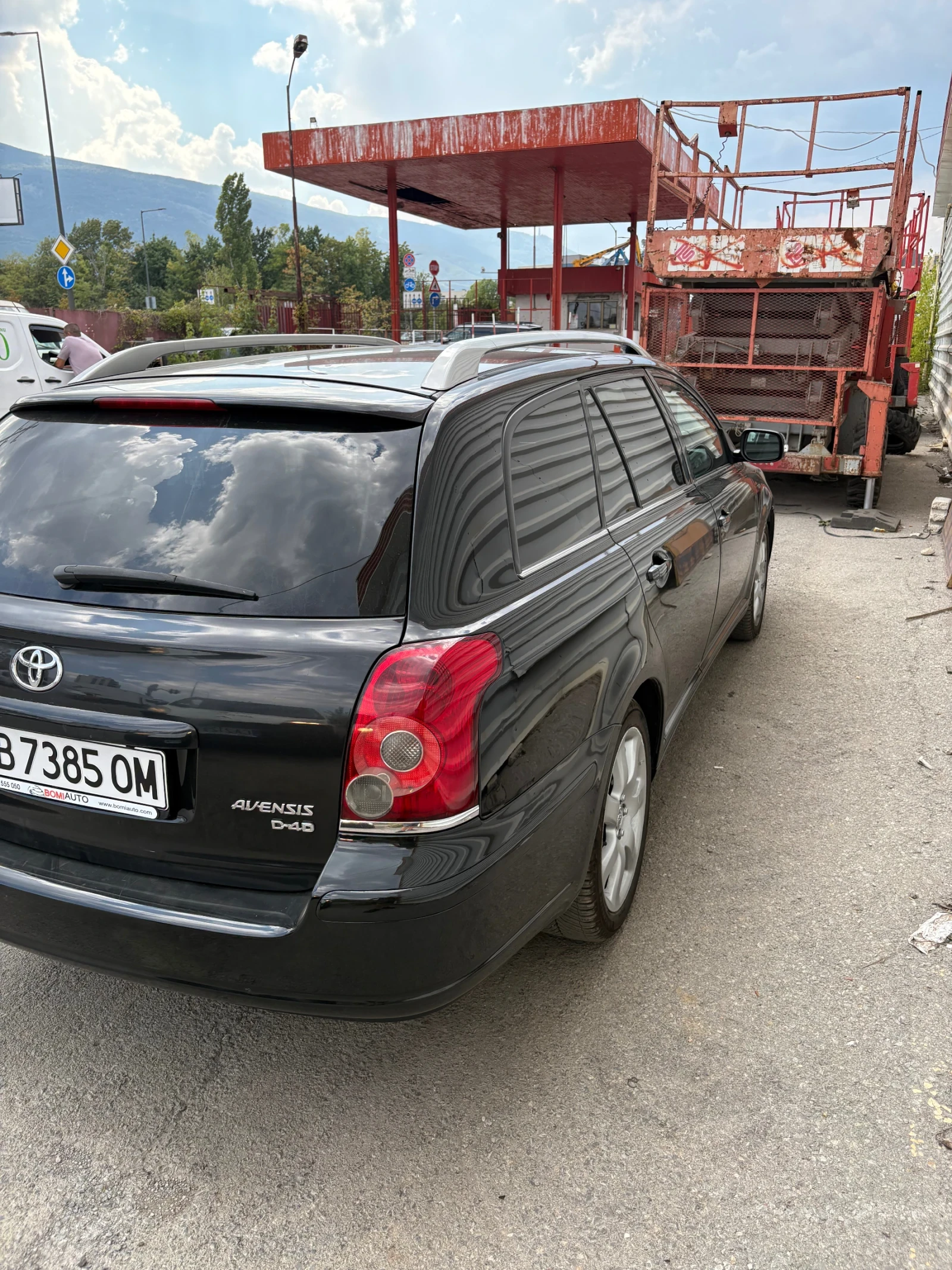 Toyota Avensis, снимка 6 - Автомобили и джипове - 55876830