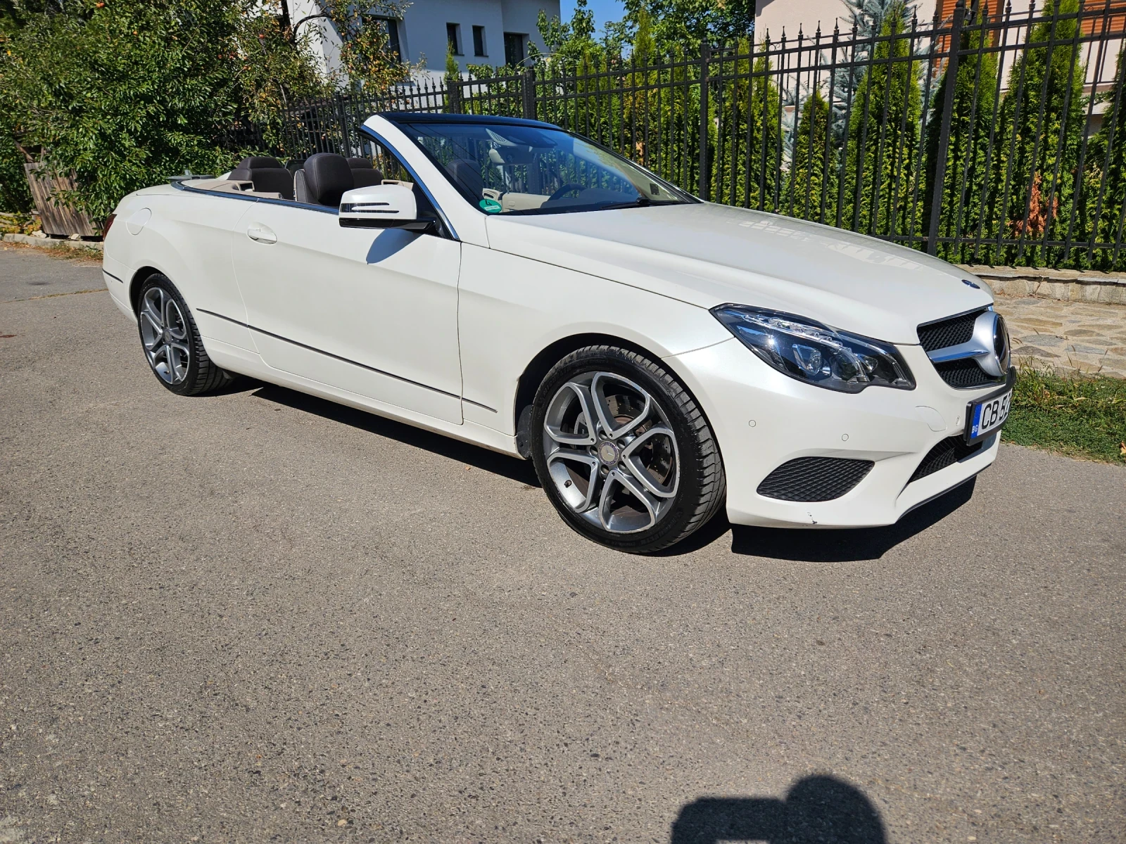Mercedes-Benz E 250 Кабрио, снимка 4 - Автомобили и джипове - 56131702