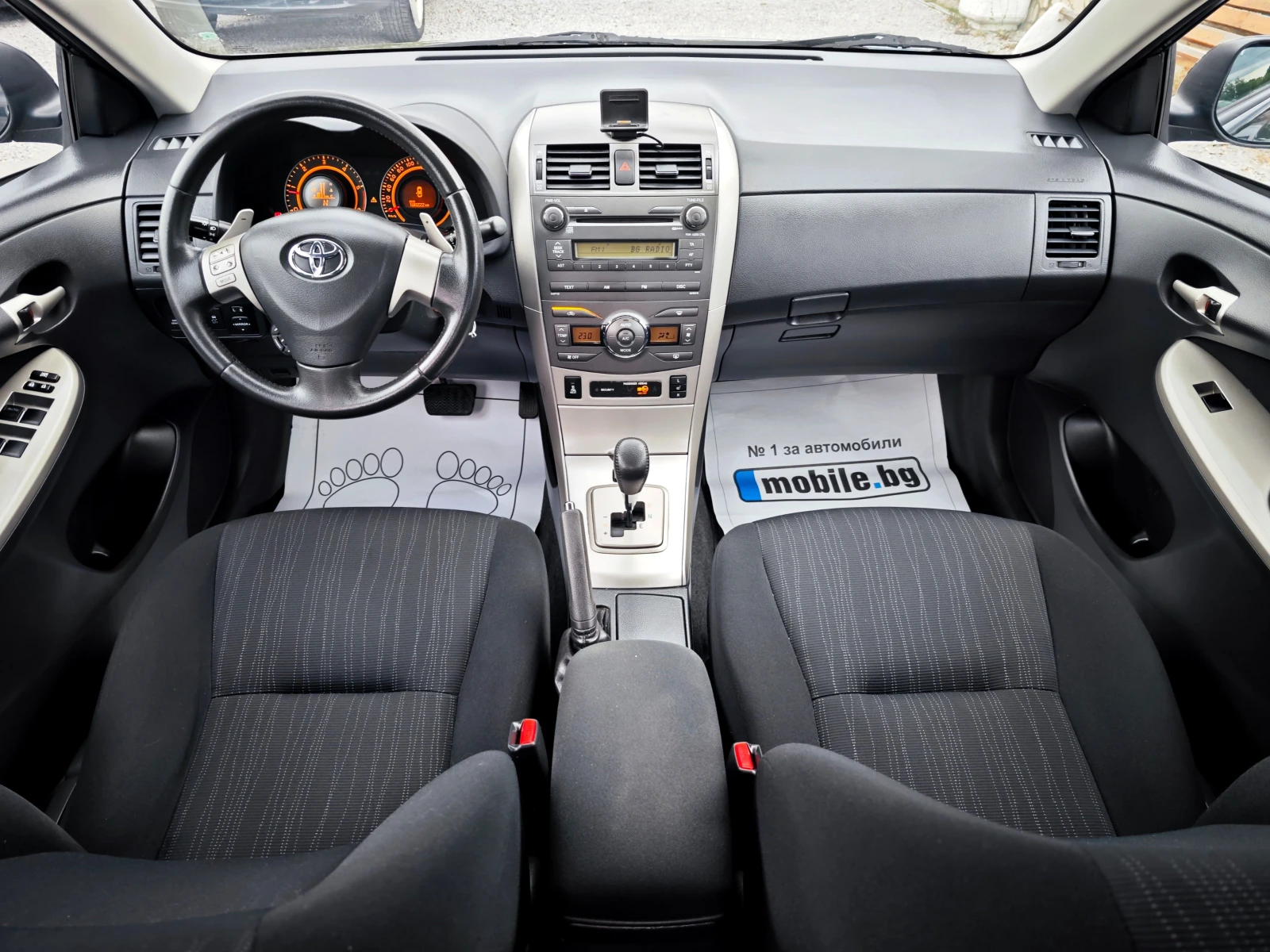 Toyota Corolla 1.4 D4D Автоматик, снимка 10 - Автомобили и джипове - 56196707