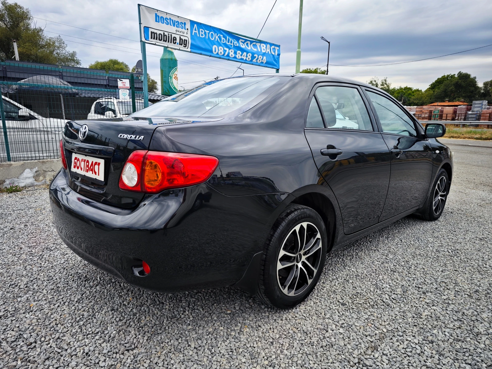 Toyota Corolla 1.4 D4D Автоматик, снимка 5 - Автомобили и джипове - 56196707