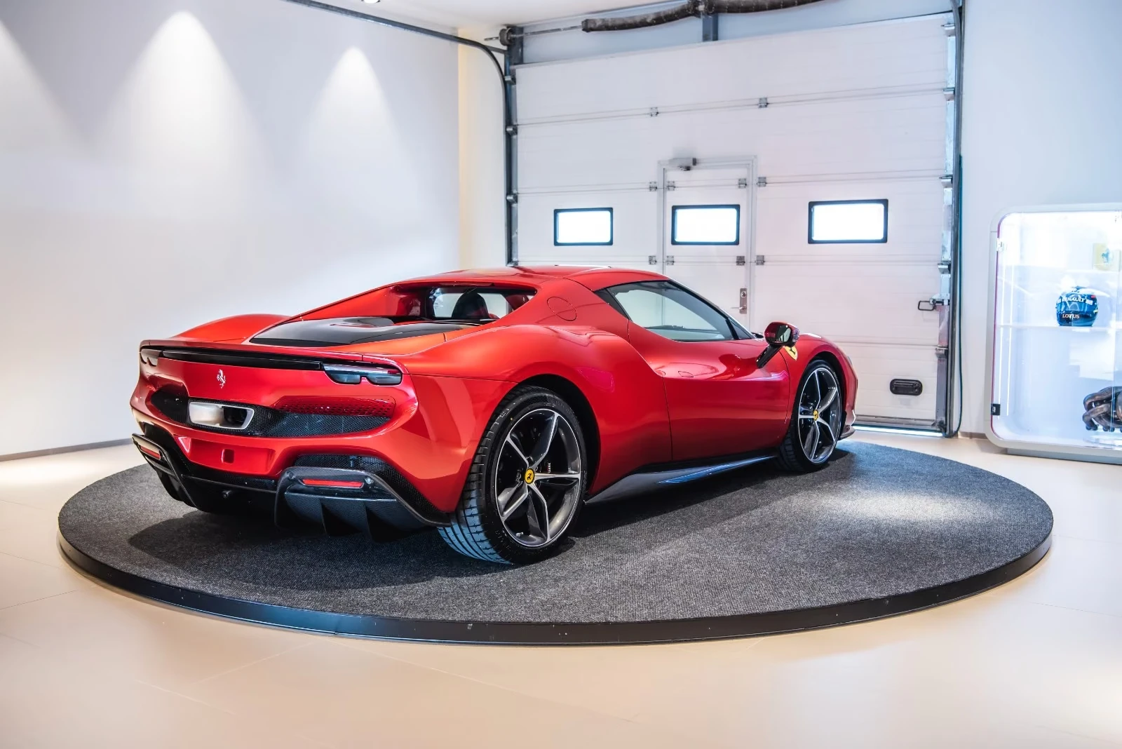 Ferrari 296GTB FRONT&REAR LIFT/360/ADAS PACK/CARBON/DIAMOND/ | Mobile.bg � ����������� 3