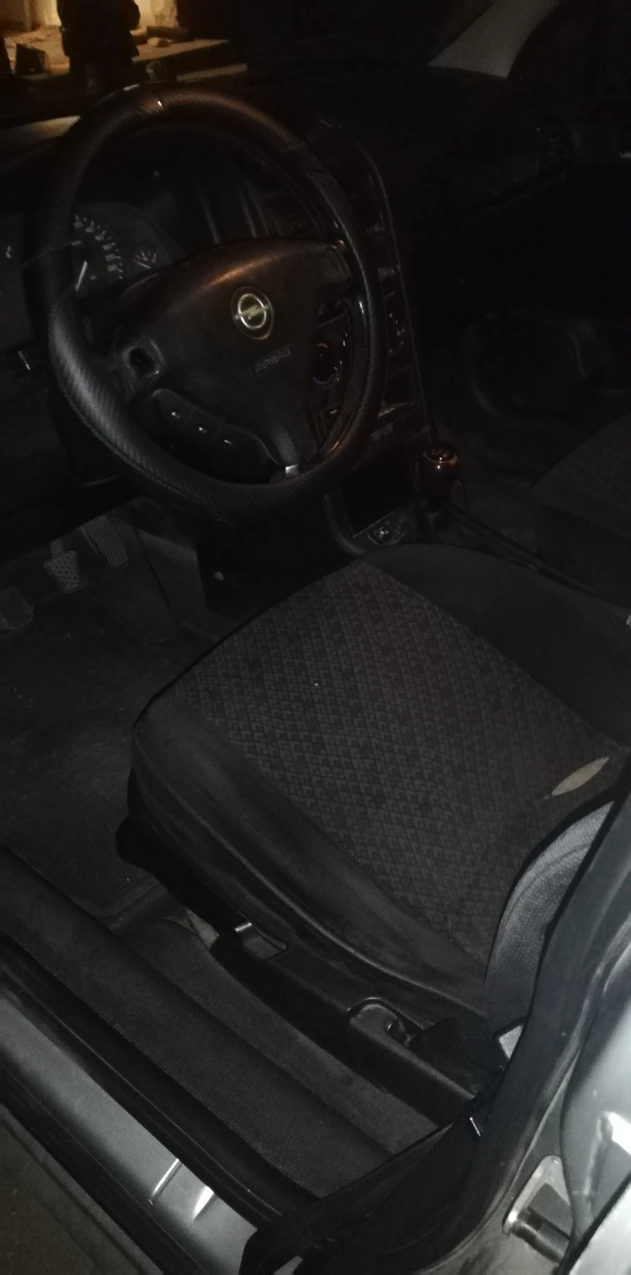 Opel Astra, снимка 6 - Автомобили и джипове - 56615532
