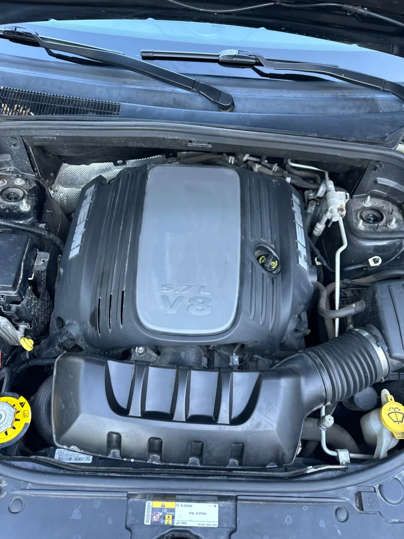 Jeep Grand cherokee Регистриран 5.7* HEMI* OVERLAND, снимка 16 - Автомобили и джипове - 52349275