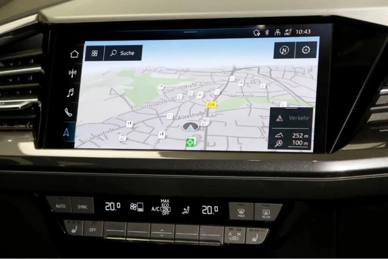 Audi Q4 50e-TRON/299HP/SB/S-LINE/PANO/HUD/MATRIX/CAM/290g, снимка 8 - Автомобили и джипове - 51657559