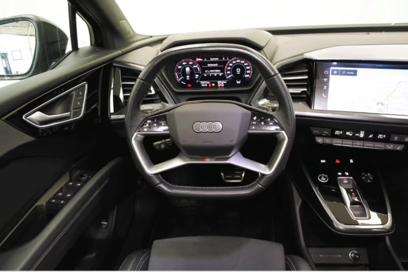 Audi Q4 50e-TRON/299HP/SB/S-LINE/PANO/HUD/MATRIX/CAM/290g, снимка 6 - Автомобили и джипове - 51657559