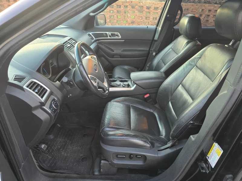 Ford Explorer 3.5XLT-294кс, снимка 12 - Автомобили и джипове - 52710641