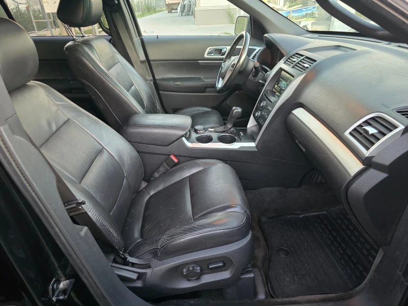 Ford Explorer 3.5XLT-294кс, снимка 13 - Автомобили и джипове - 52710641