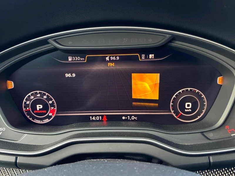 Audi SQ5 * Technik * CARFAX * БЕЗ ПЪРВОНАЧАЛНА ВНОСКА, снимка 8 - Автомобили и джипове - 52842909