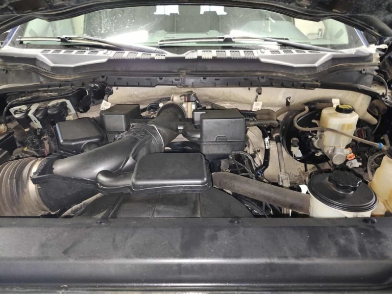 Ford F250 * XLT 4WD SuperCab 8' Box * CARFAX * , снимка 15 - Автомобили и джипове - 53023932