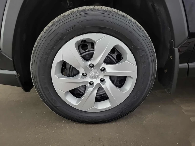 Toyota Rav4 * LE * CARFAX * ПОДГРЕВИ * KEYLESS, снимка 7 - Автомобили и джипове - 53466333
