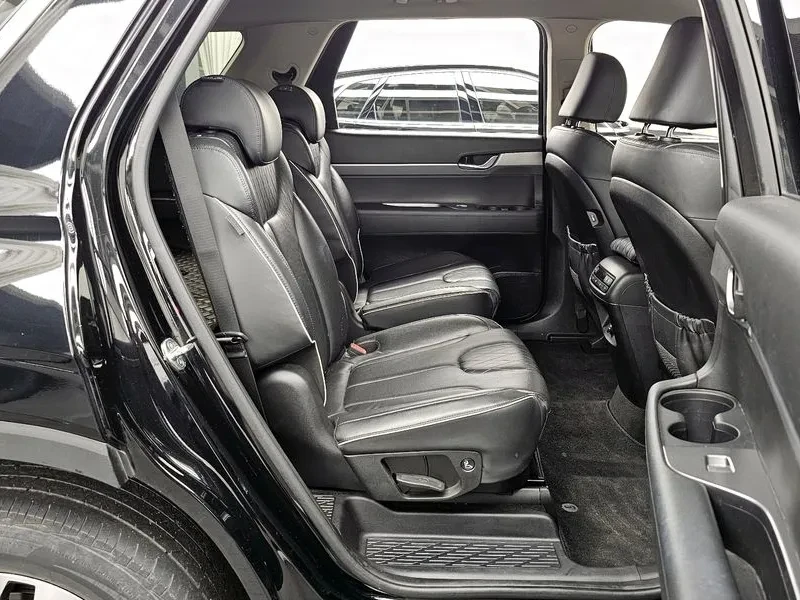 Hyundai Palisade 2.2 CRDI 4WD, снимка 12 - Автомобили и джипове - 54676744