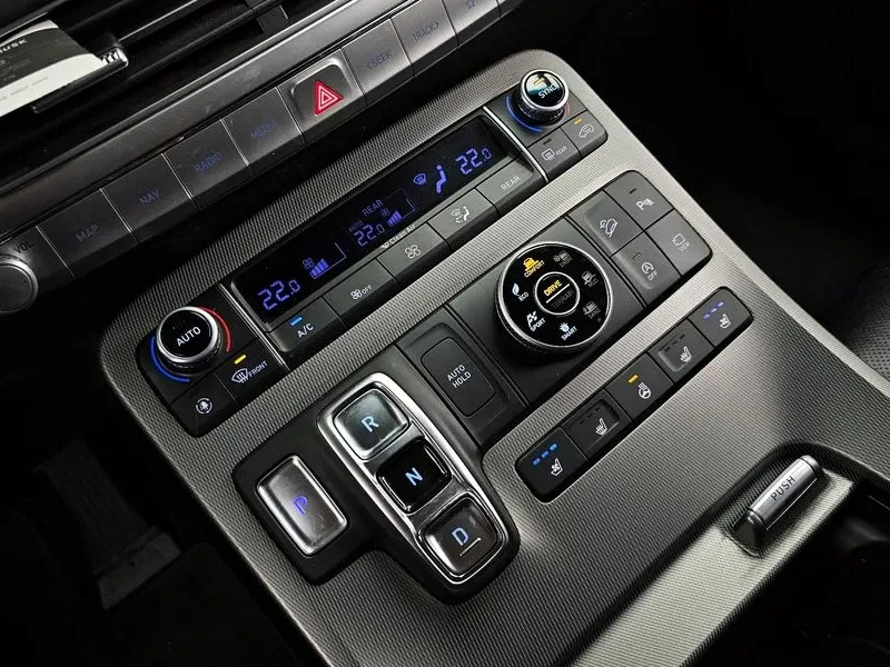 Hyundai Palisade 2.2 CRDI 4WD, снимка 9 - Автомобили и джипове - 54676744