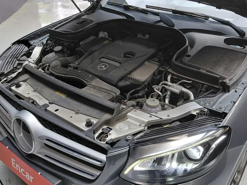 Mercedes-Benz GLC 350 4MATIC - САМО 30% АВАНС, снимка 11 - Автомобили и джипове - 56071781