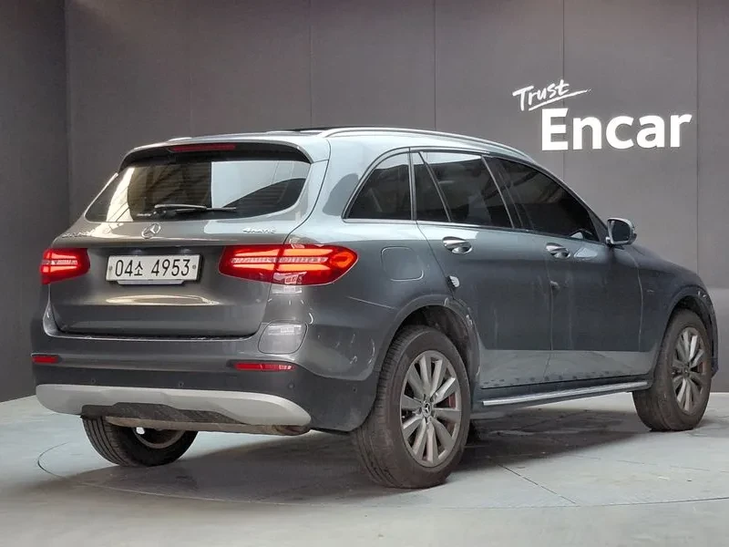 Mercedes-Benz GLC 350 4MATIC - САМО 30% АВАНС, снимка 3 - Автомобили и джипове - 56071781