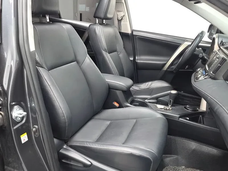 Toyota Rav4 2.5 4Wd 4Th Generation, снимка 11 - Автомобили и джипове - 56497891