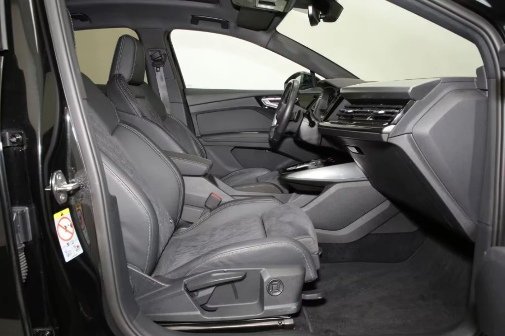 Audi Q4 50e-TRON/299HP/SB/S-LINE/PANO/HUD/MATRIX/CAM/290g | Mobile.bg   11