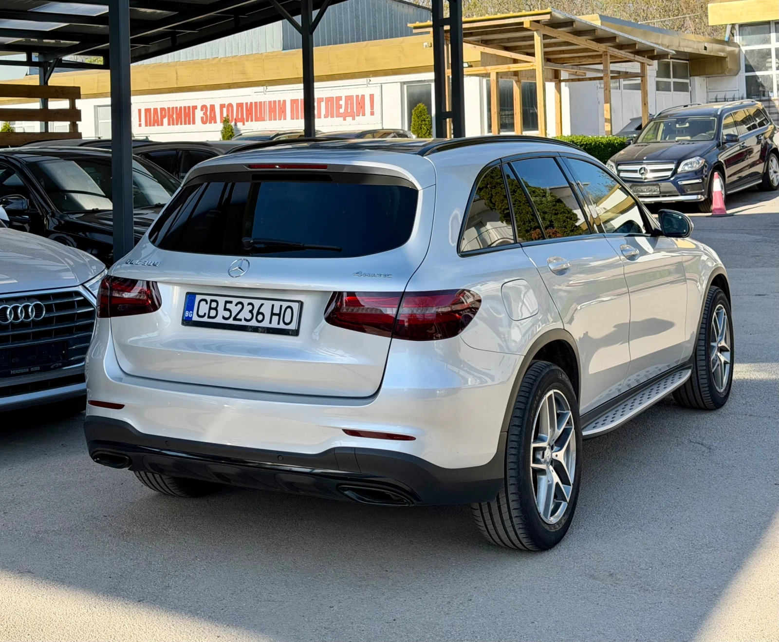 Mercedes-Benz GLC 300 AMG 4-matik, снимка 6 - Автомобили и джипове - 52171738