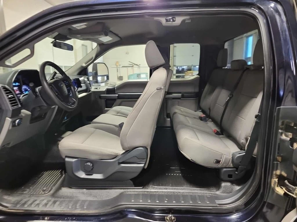 Ford F250 * XLT 4WD SuperCab 8' Box * CARFAX *  | Mobile.bg � ����������� 13