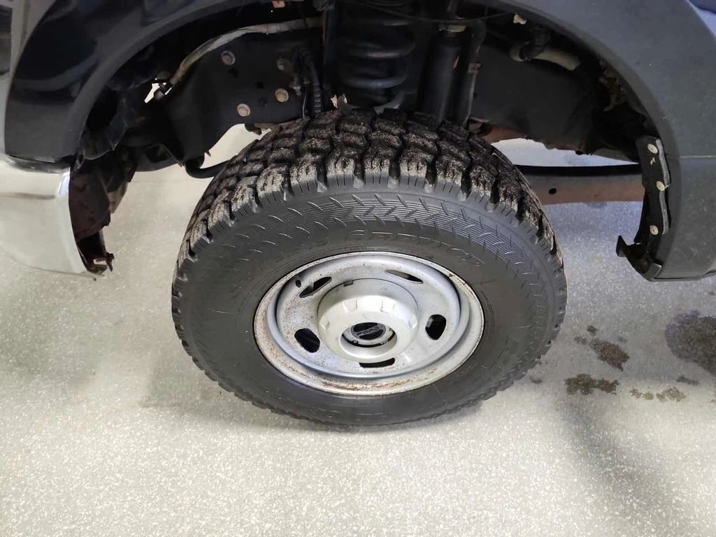 Ford F250 * XLT 4WD SuperCab 8' Box * CARFAX *  - изображение 9