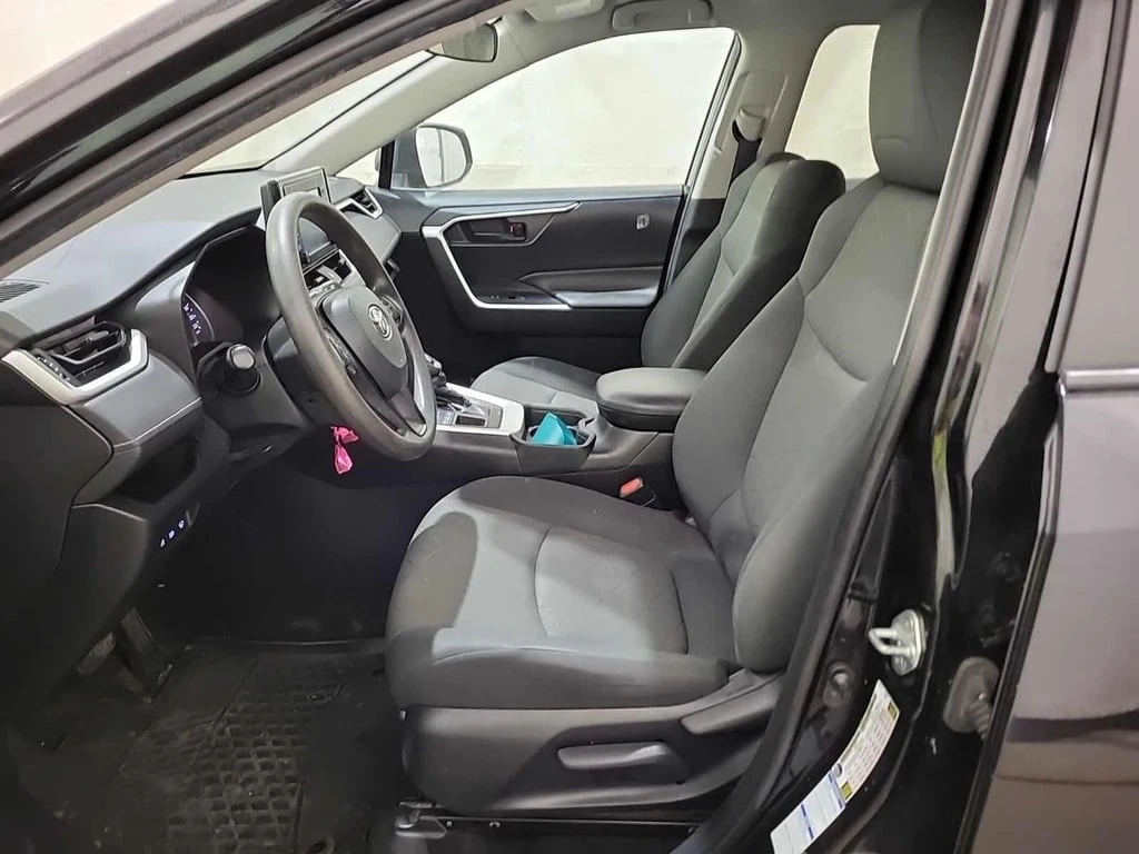 Toyota Rav4 * LE * CARFAX * ПОДГРЕВИ * KEYLESS - изображение 5