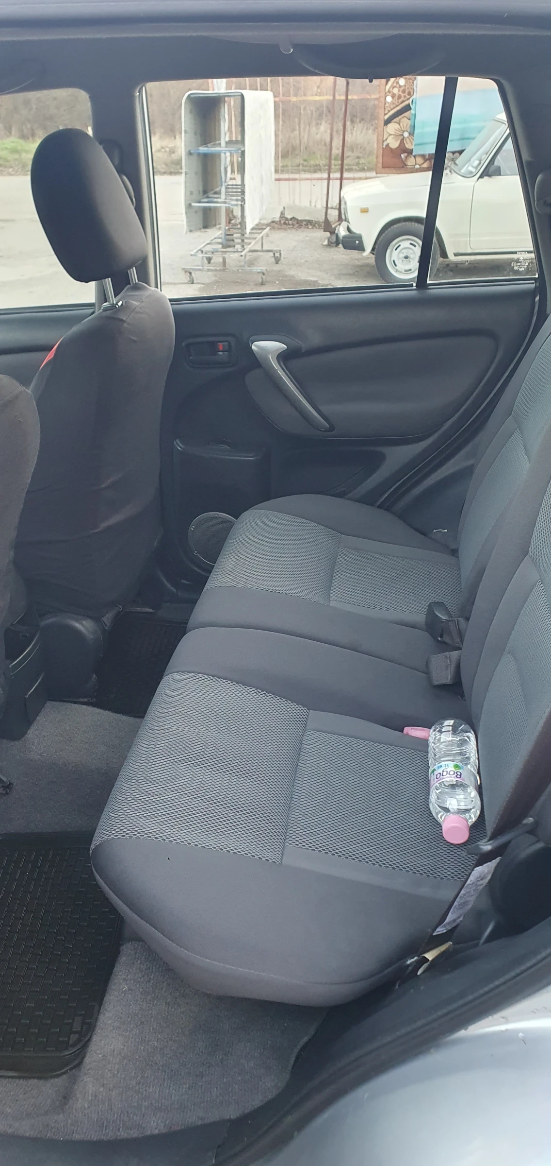 Toyota Rav4, снимка 5 - Автомобили и джипове - 53840043