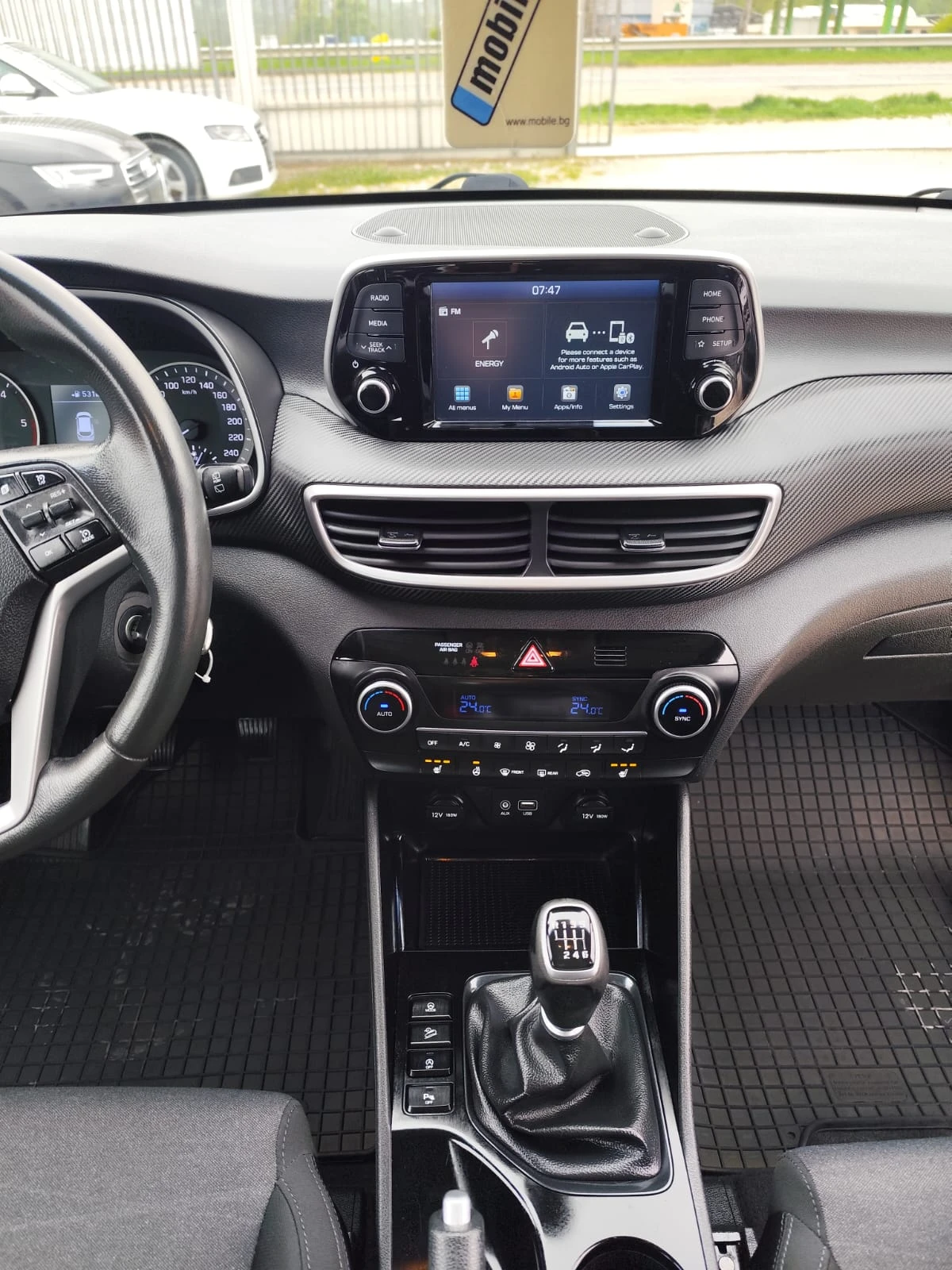Hyundai Tucson 1.6 дизел 4х4, снимка 13 - Автомобили и джипове - 54278515