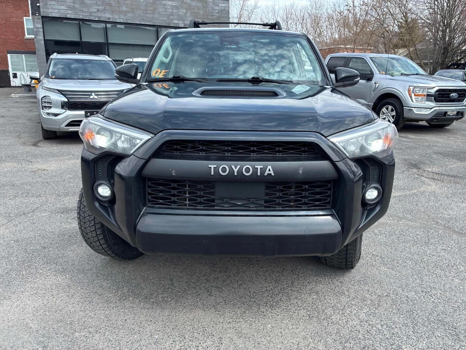 Toyota 4runner ПОДГРЕВ* KEYLESS* КАМЕРА, снимка 2 - Автомобили и джипове - 54334229